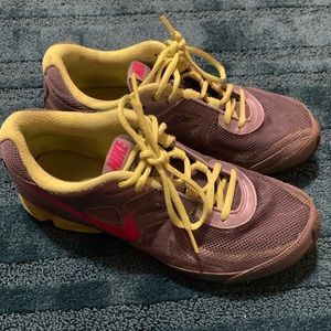 Nike Shoes Woman’s 9